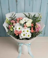 Букет цветов из:  Розы, Лизиантусы и Хризантемы в Высокогорном