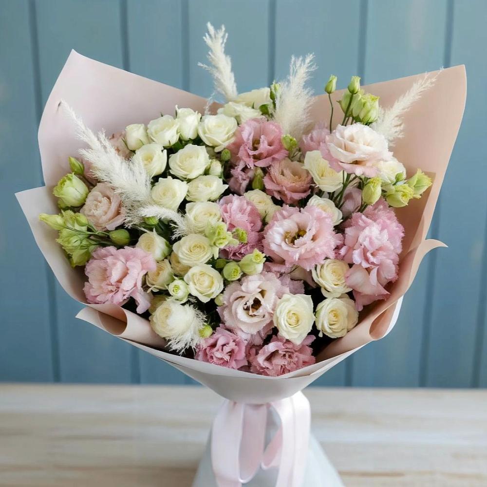 Букет цветов из: Альстромерии и Розы в Высокогорном