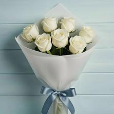 Букет 7 Белых роз Эдлесс Лав в Высокогорном