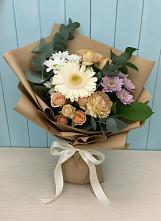 Букет цветов из:  Герберы и Хризантемы в Высокогорном