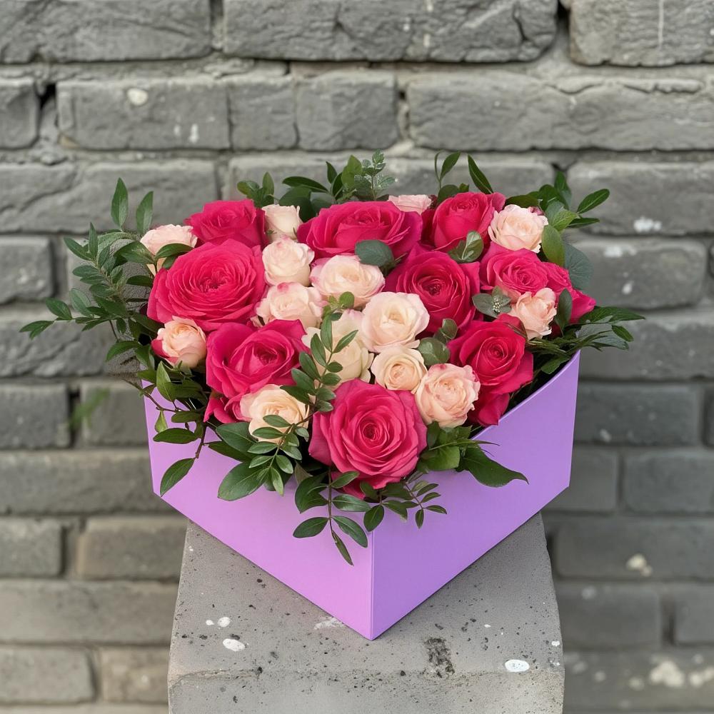 Цветочная композиция из Розы в коробке в Высокогорном