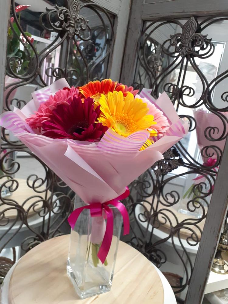 Букет цветов из: Герберы в Высокогорном