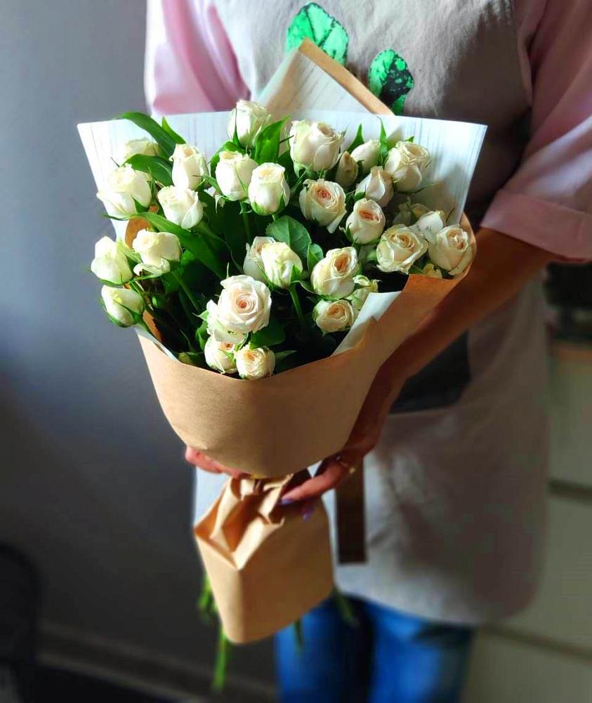 Букет цветов из: Розы в Высокогорном