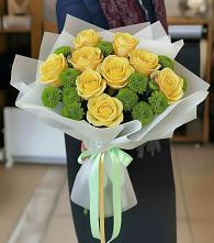 Букет цветов из:  Хризантемы и Розы в Высокогорном