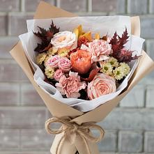 Букет цветов из:  Гвоздики, Хризантемы и Розы в Высокогорном