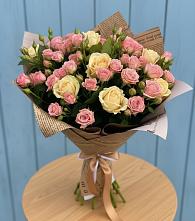 Букет цветов из:  Розы в Высокогорном