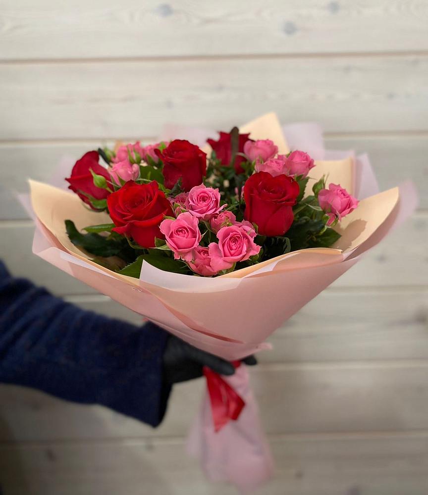 Букет цветов из: Розы в Высокогорном