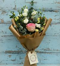 Букет цветов из:  Розы и Лизиантусы #REPLACE_PRED# Высокогорном